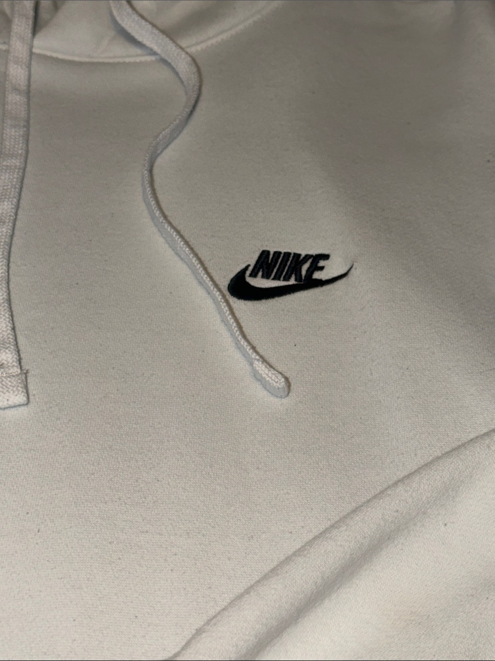 Nike Men's white Club Pullover Fleece Hoodie size XL - Picture 4 of 8